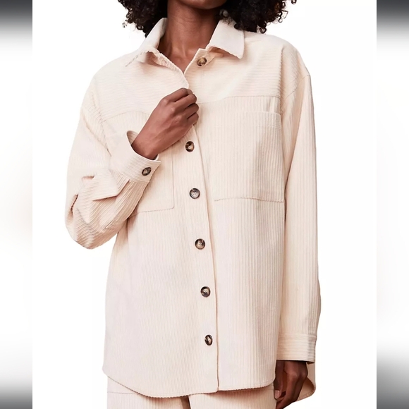 Monrow Corduroy Oversized Shacket Taupe Women's Medium NWT HJ0212-2 - Picture 3 of 16
